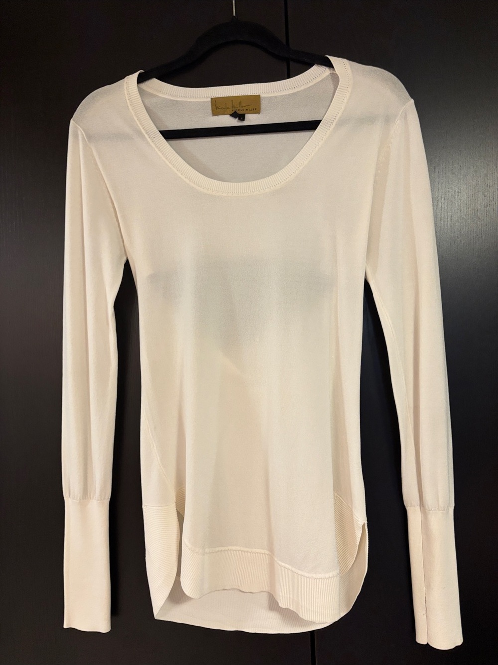 Nicole Miller Cream Long-Sleeve Scoop Neck Top